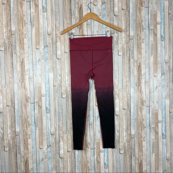 Varley S Ombre Perforated High Rise Waist Dover 7/8 Legging Tight Athletic Yoga - Picture 6 of 14